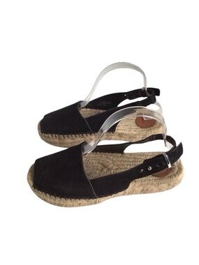 French Connection Lucya Suede Espadrille Sandals. EU 37